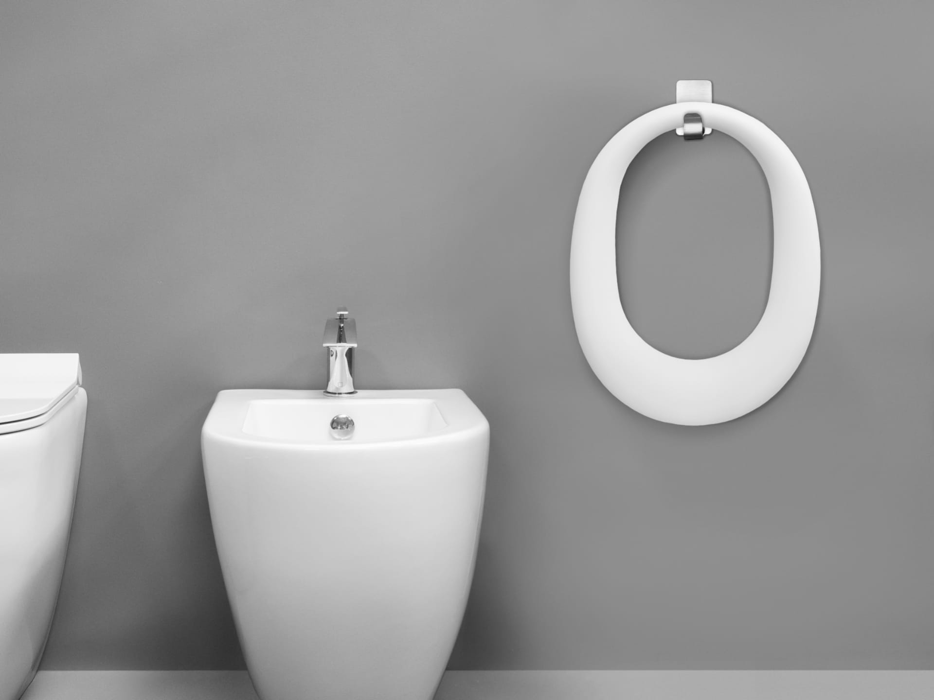 Hippih Bidet Cushion, cuscino ovale per bidet ceramico, vista dall'alto
